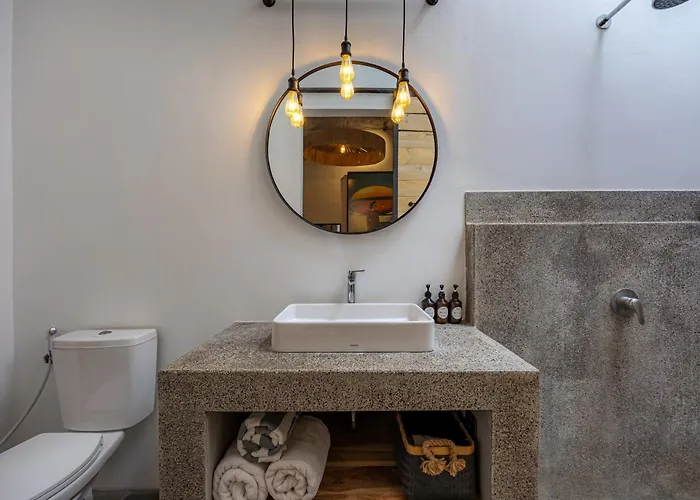 Officina 17 By Summerhouse Bali * チャングー
